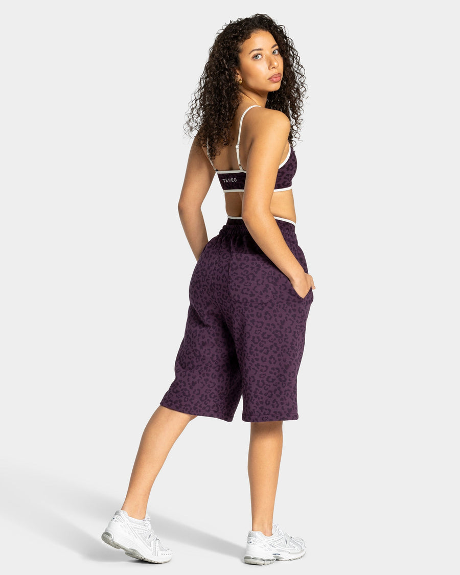 Contrastline Oversized Jorts "Leo Blackberry"