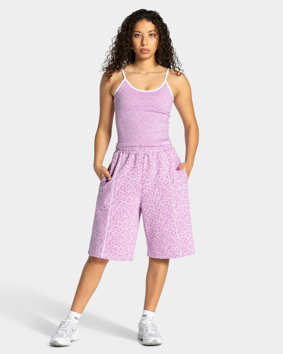 Contrastline Oversized Jorts "Leo Orchid"