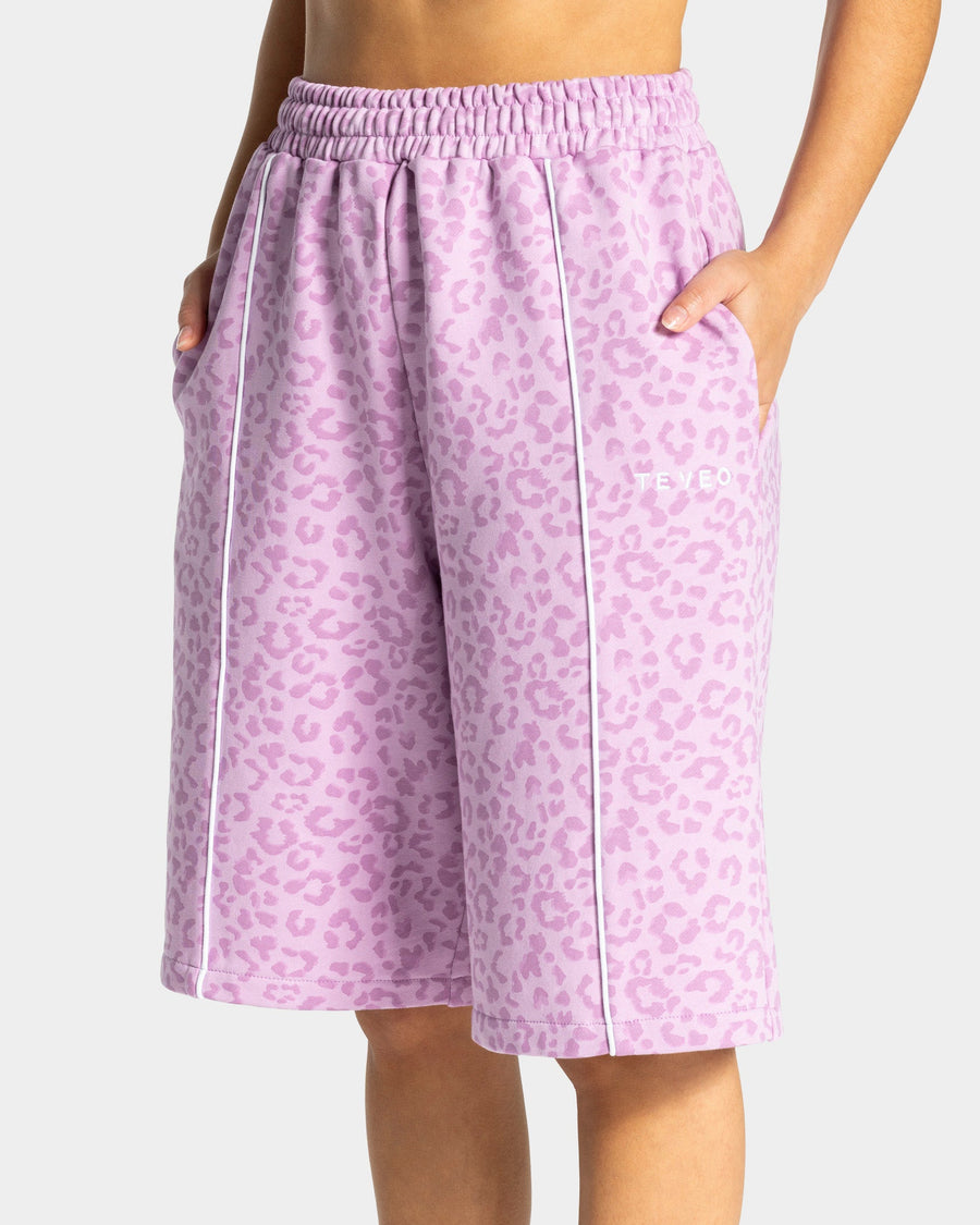 Contrastline Oversized Jorts "Leo Orchid"