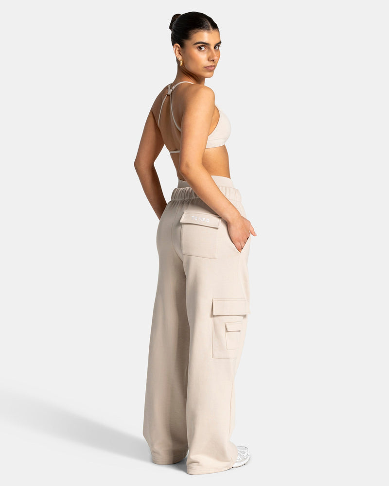 Lift Wide Leg Cargo Jogger "Cream"