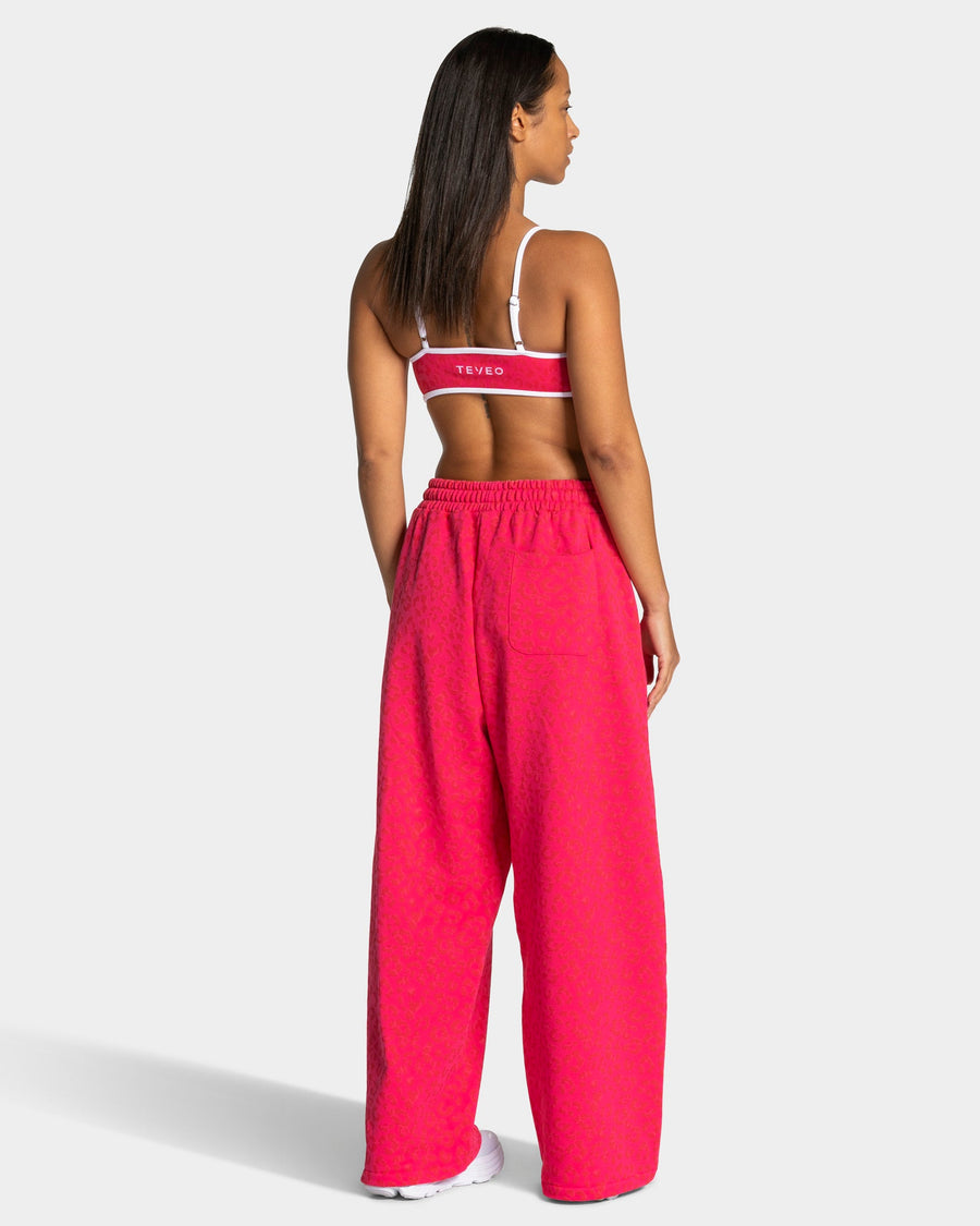 Contrastline Wide Leg Jogger "Leo Berry"