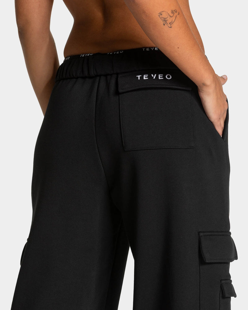 Lift Wide Leg Cargo Jogger "Schwarz"