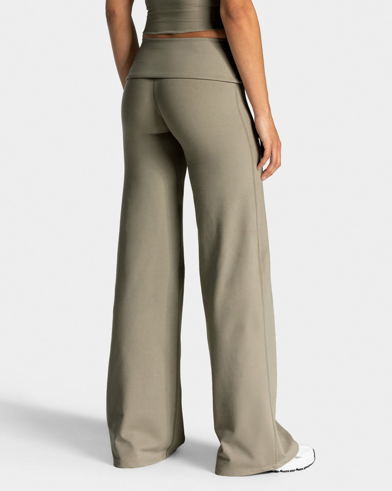 Mellow Fold Over Straight Leg Pants Regular "Khaki"