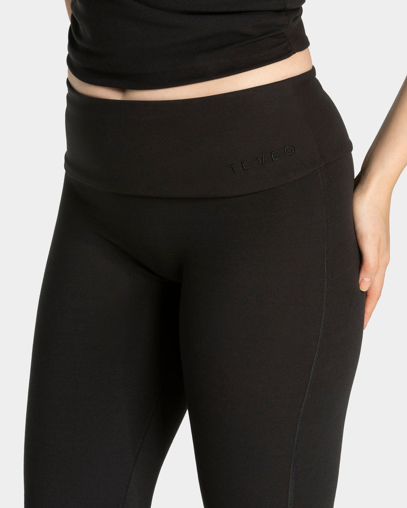 Mellow Fold Over Flared Leggings Tall "Schwarz"