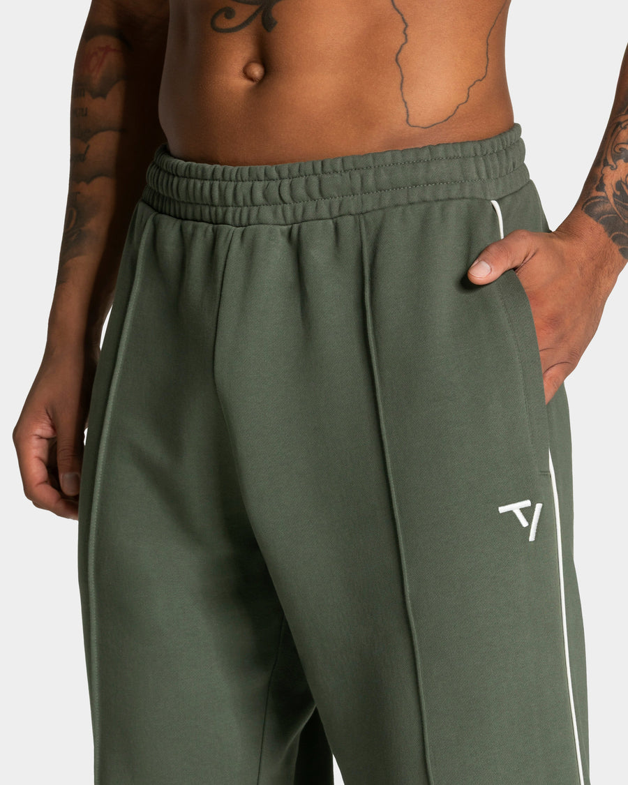 Contrastline Straight Leg Jogger "Khaki"