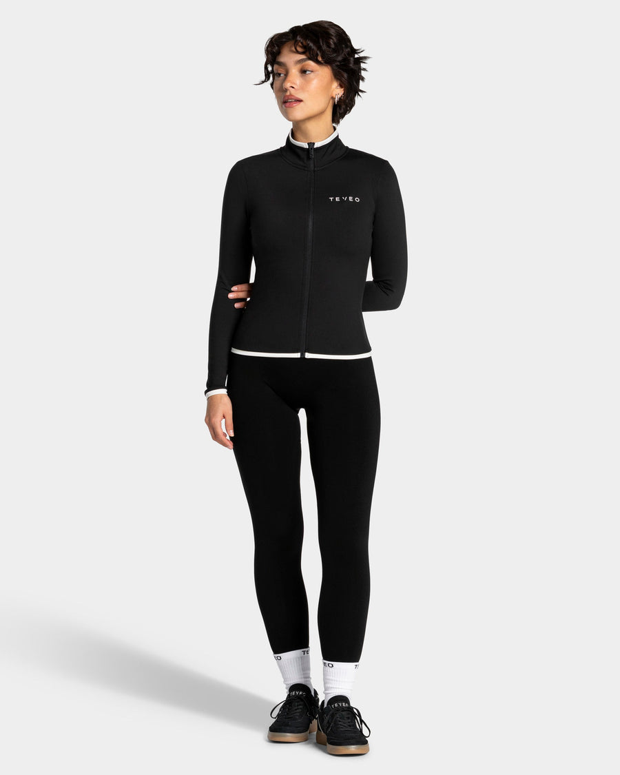 Classic Sneaker Women "Schwarz - Off White"