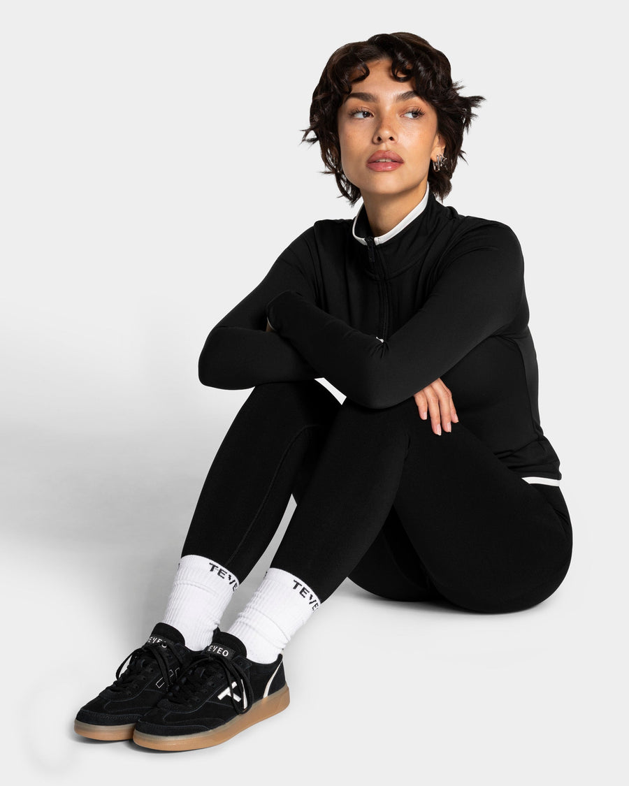 Classic Sneaker Women "Schwarz - Off White"