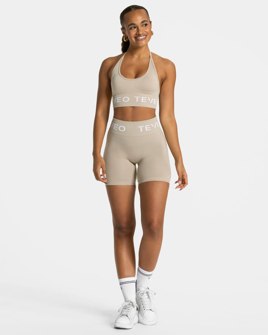Signature Covert Scrunch Shorts "Latte"