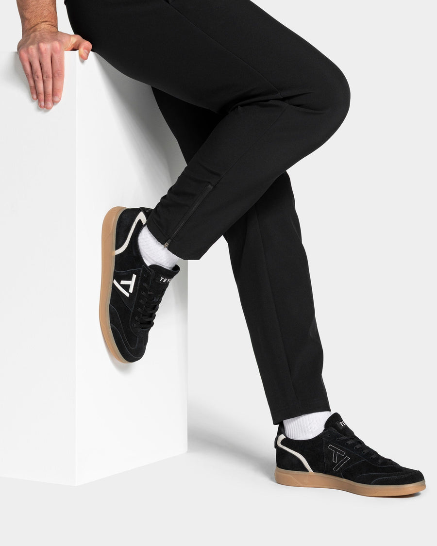 Classic Sneaker Men "Schwarz - Off White"