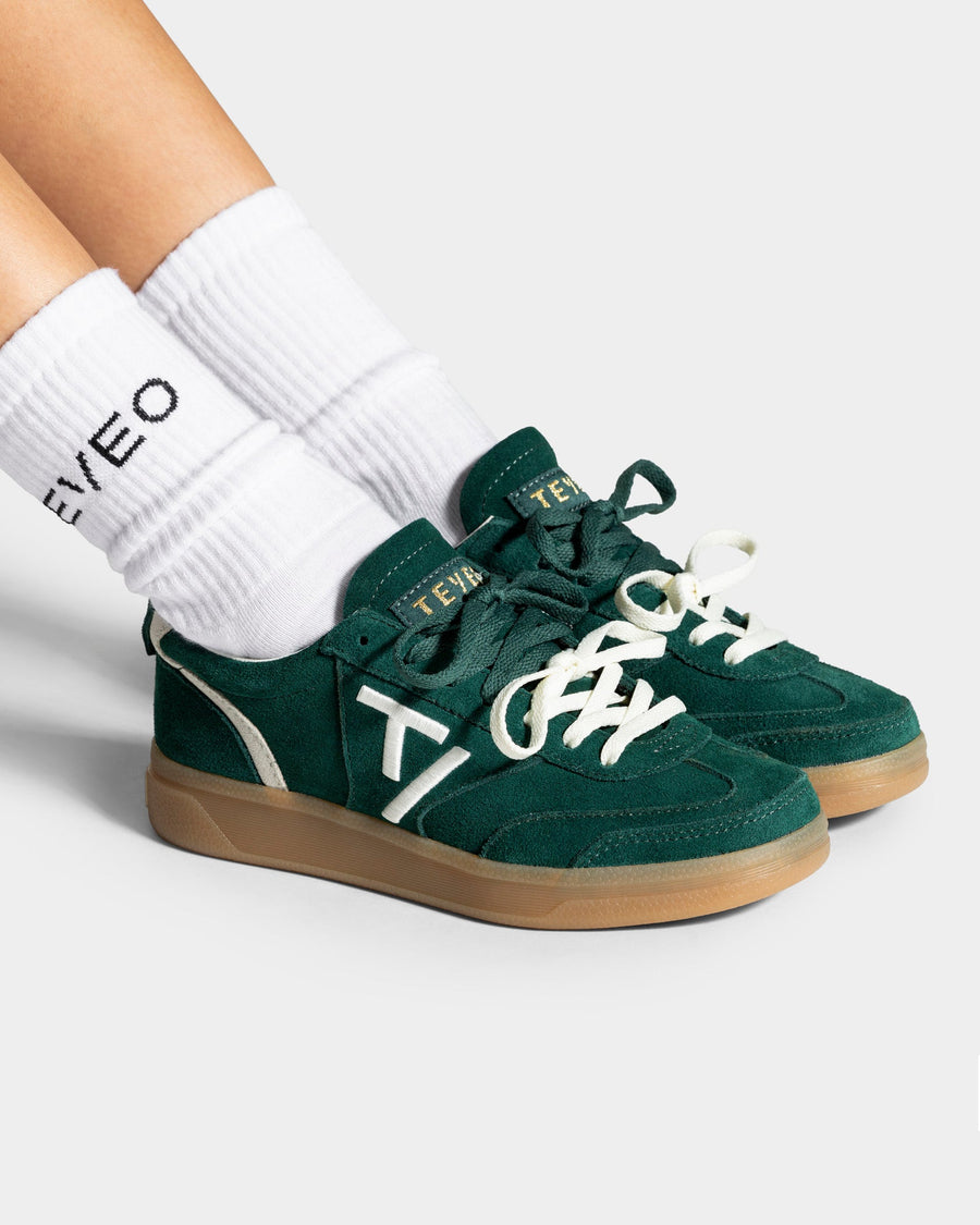 Classic Sneaker Women "Dunkelgrün - Off White"