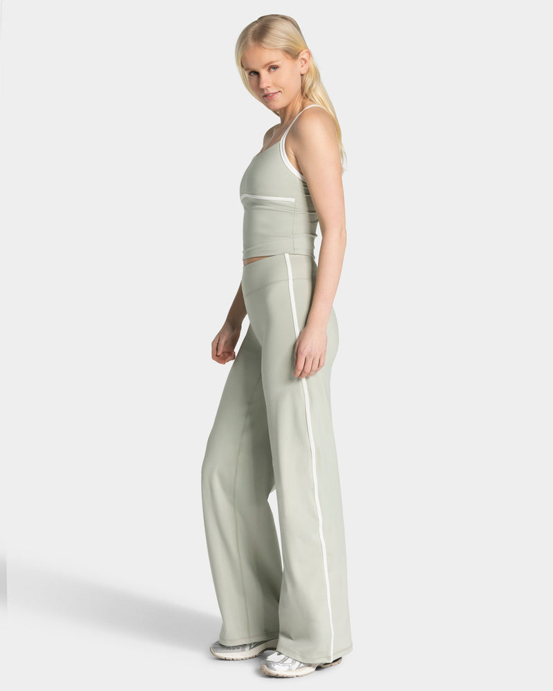 Soft Straight Leg Pants Tall "Pistachio"