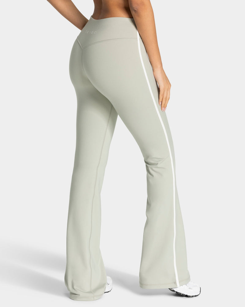 Soft Flared Leggings Tall "Pistachio"