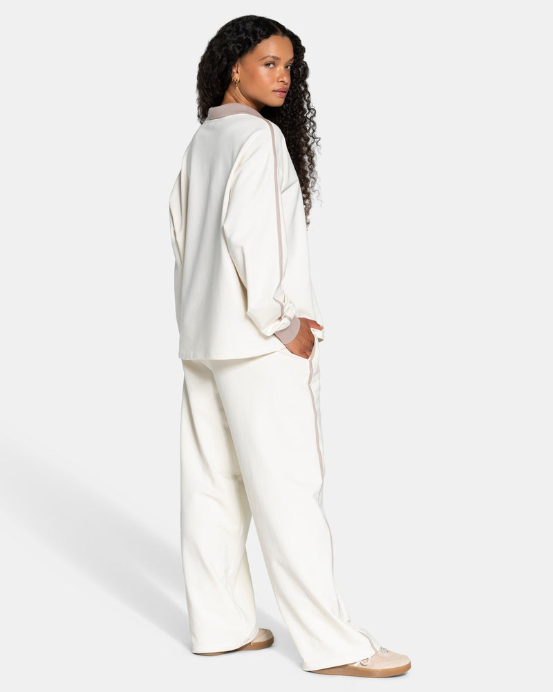 Soft Wide Leg Jogger Regular "Off White"