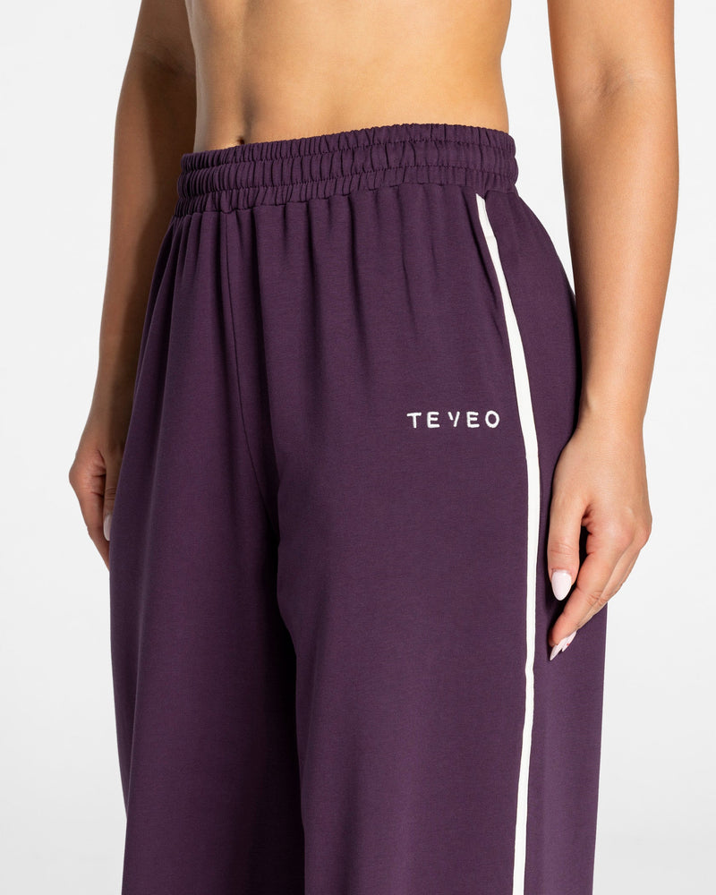 Soft Wide Leg Jogger Tall "Blackberry"