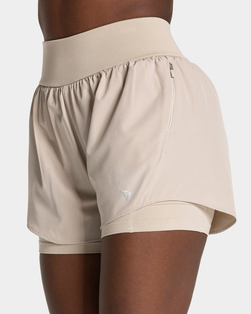 END Running 2in1 Shorts "Latte"