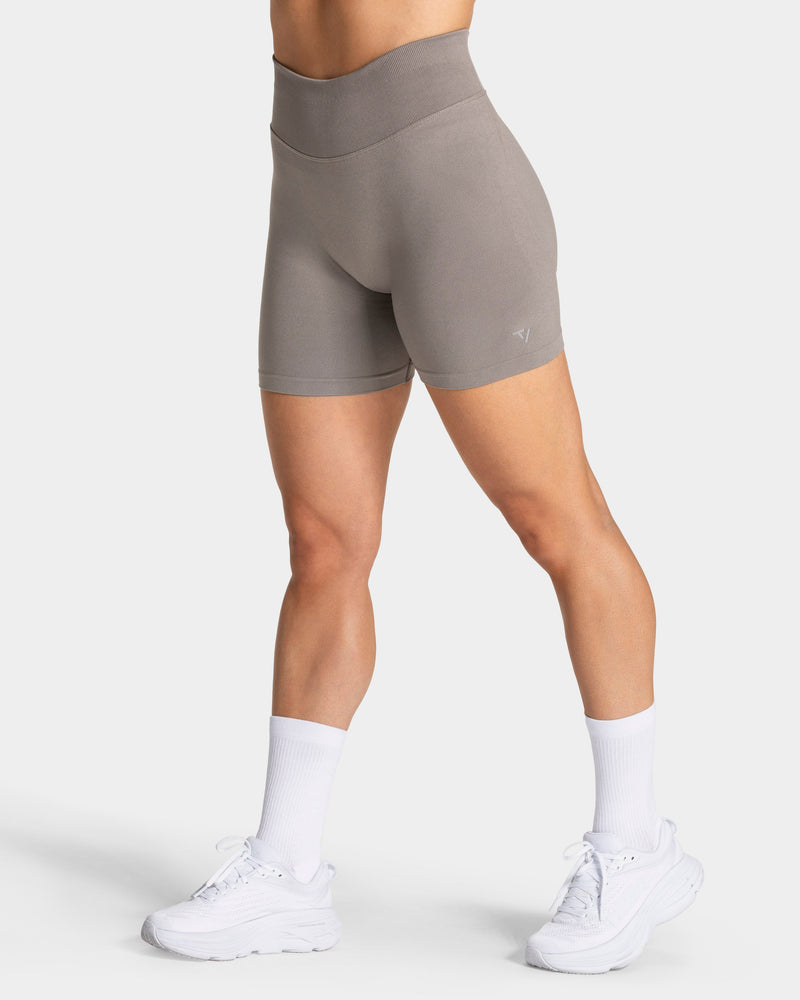 END Running Sculpt Scrunch Shorts "Smoke"