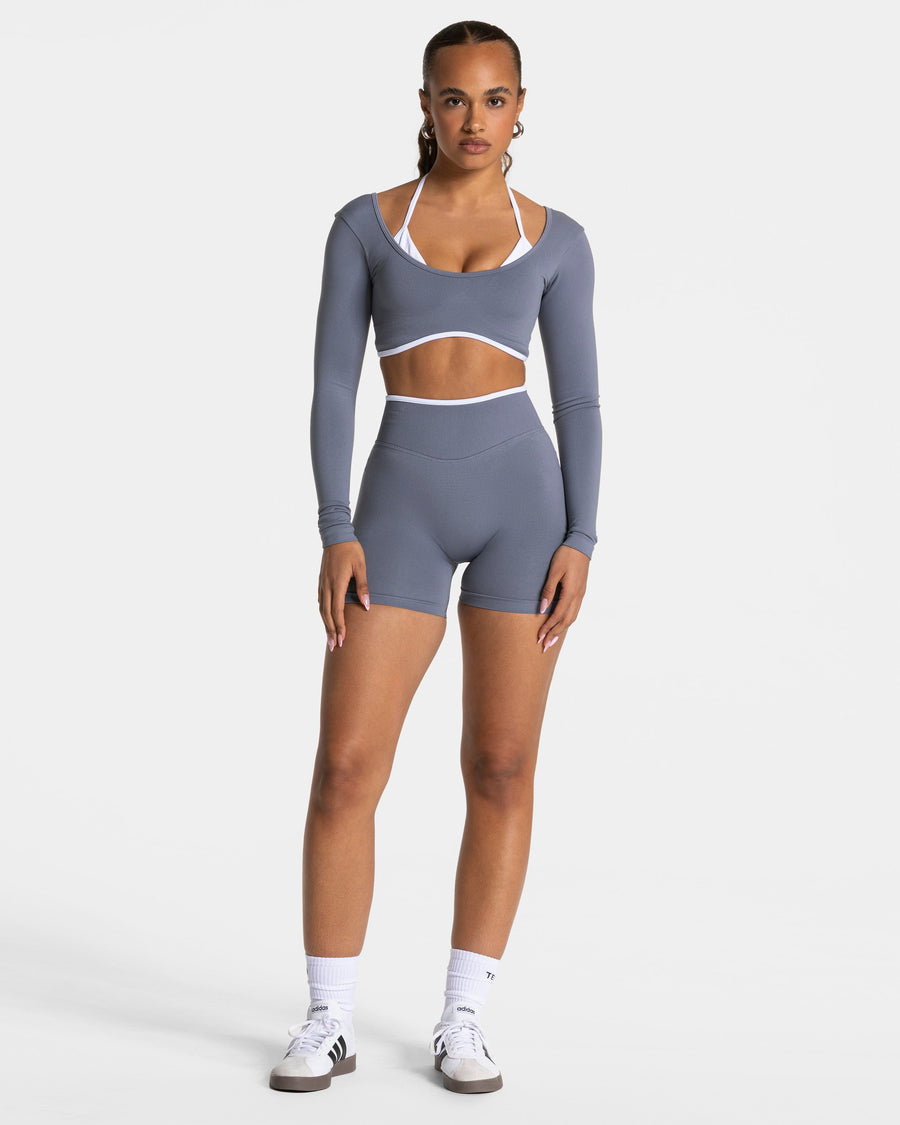 Contrastline Sculpt Scrunch Shorts "Eisgrau"