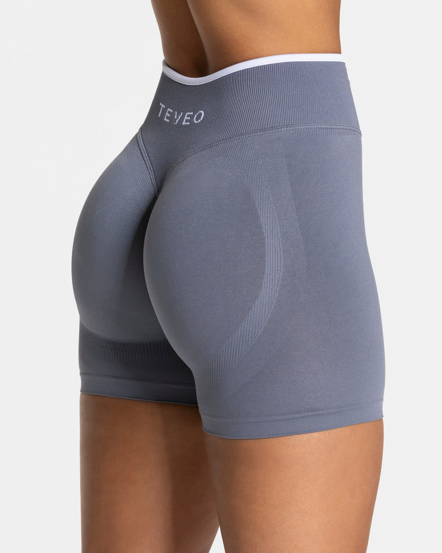 Contrastline Sculpt Scrunch Shorts "Eisgrau"