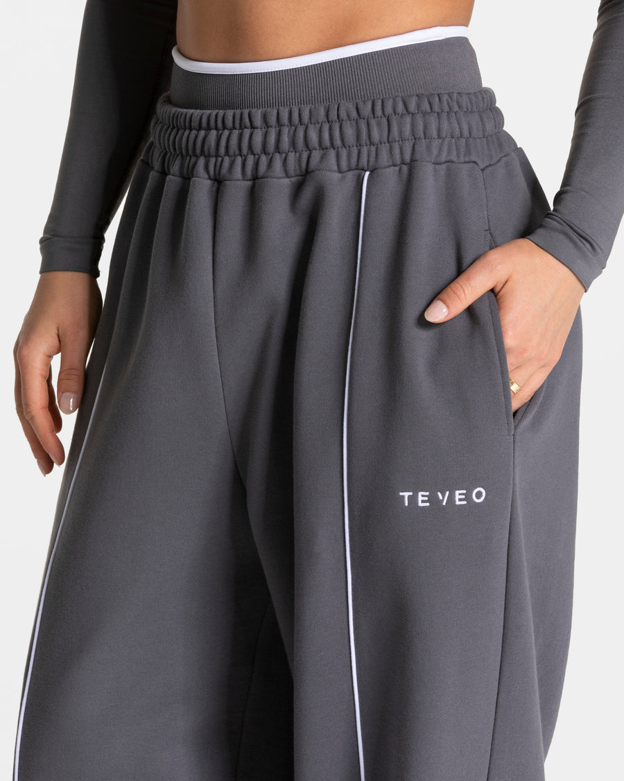 Contrastline Wide Leg Jogger "Graphit"
