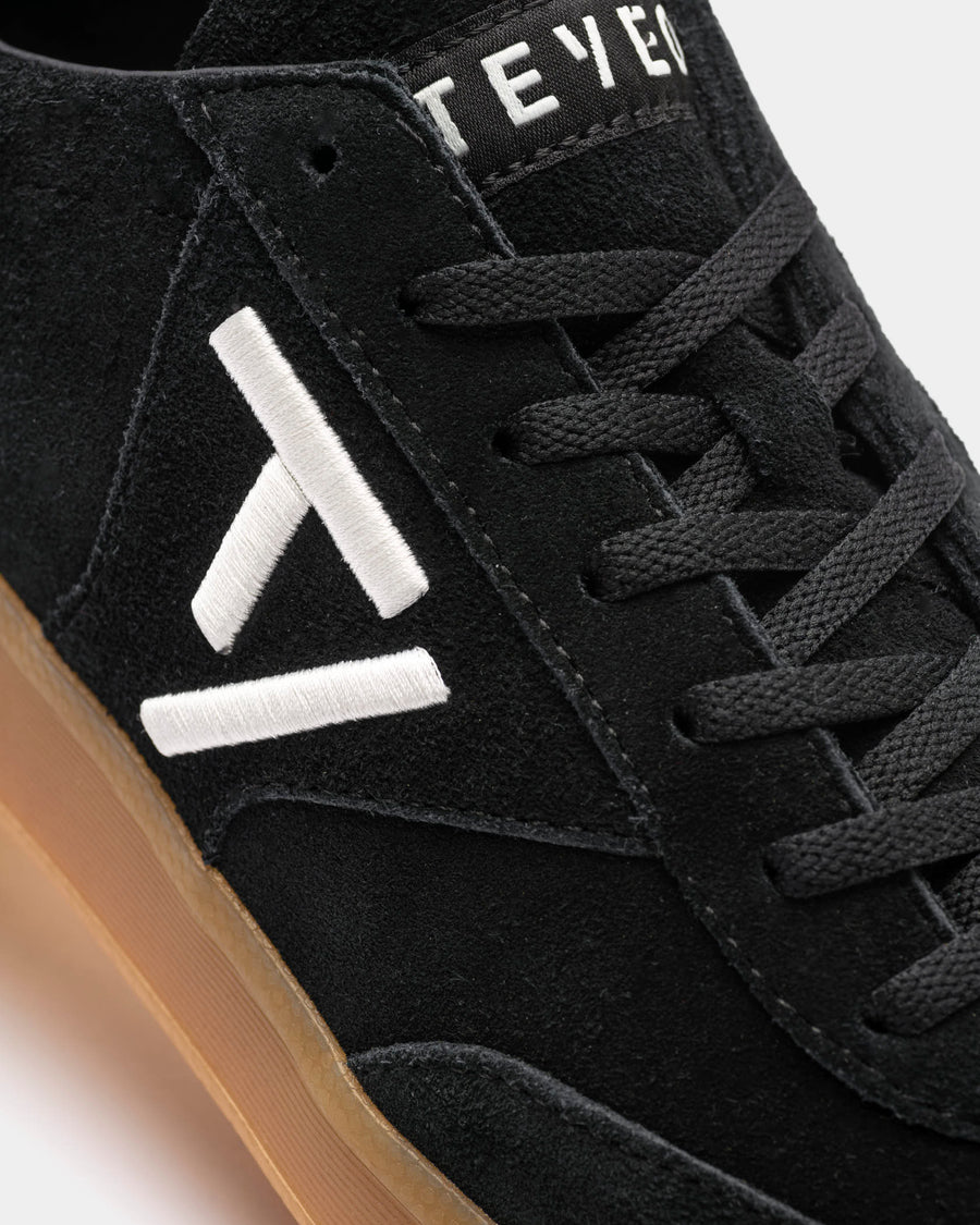 Classic Sneaker Men "Schwarz - Off White"