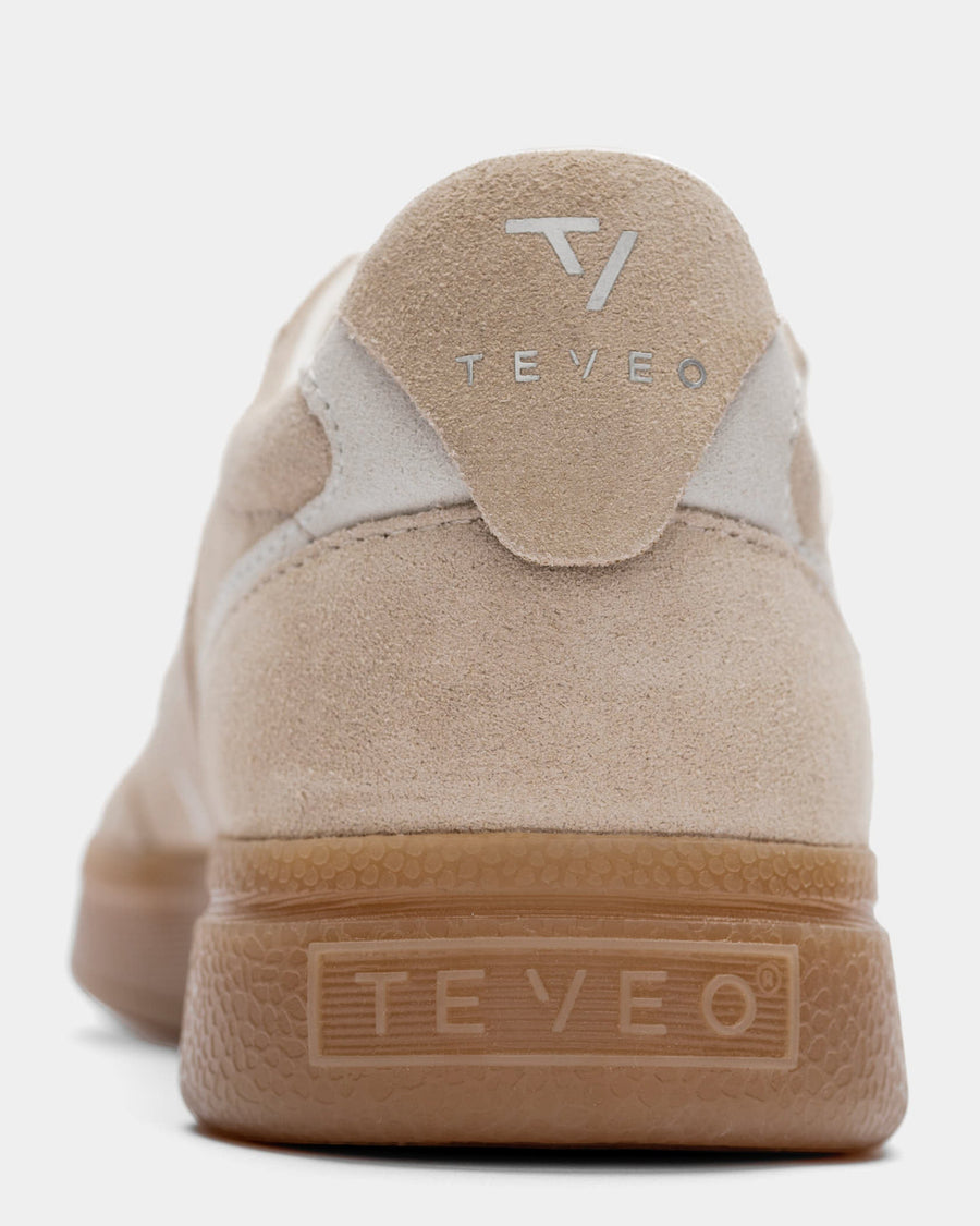 Classic Sneaker Women "Cream - Off White"