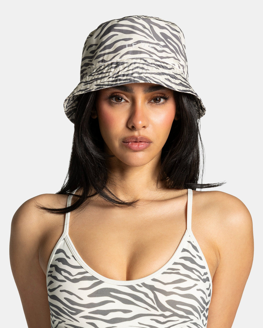 Contrastline Bucket Hat "Zebra Off White"