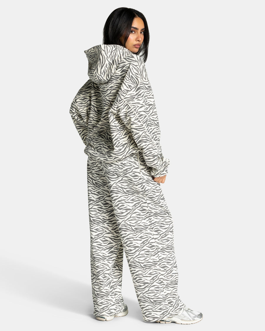 Contrastline Hooded Sweater "Zebra Off White"
