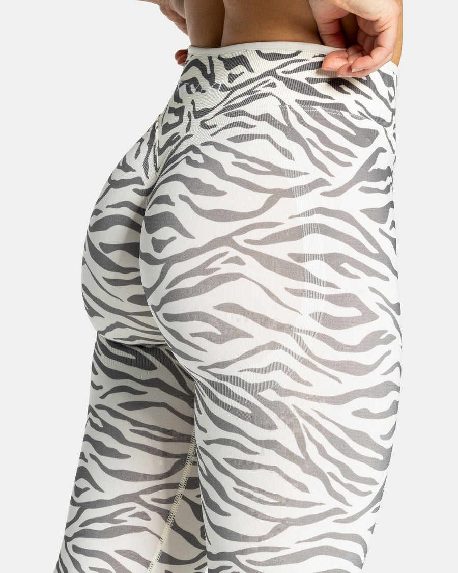 Contrastline Sculpt Scrunch Leggings "Zebra Off White"