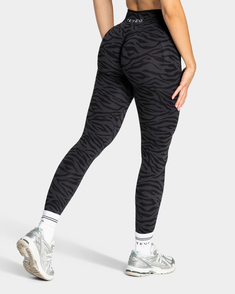 Contrastline Sculpt Scrunch Leggings "Zebra Schwarz"