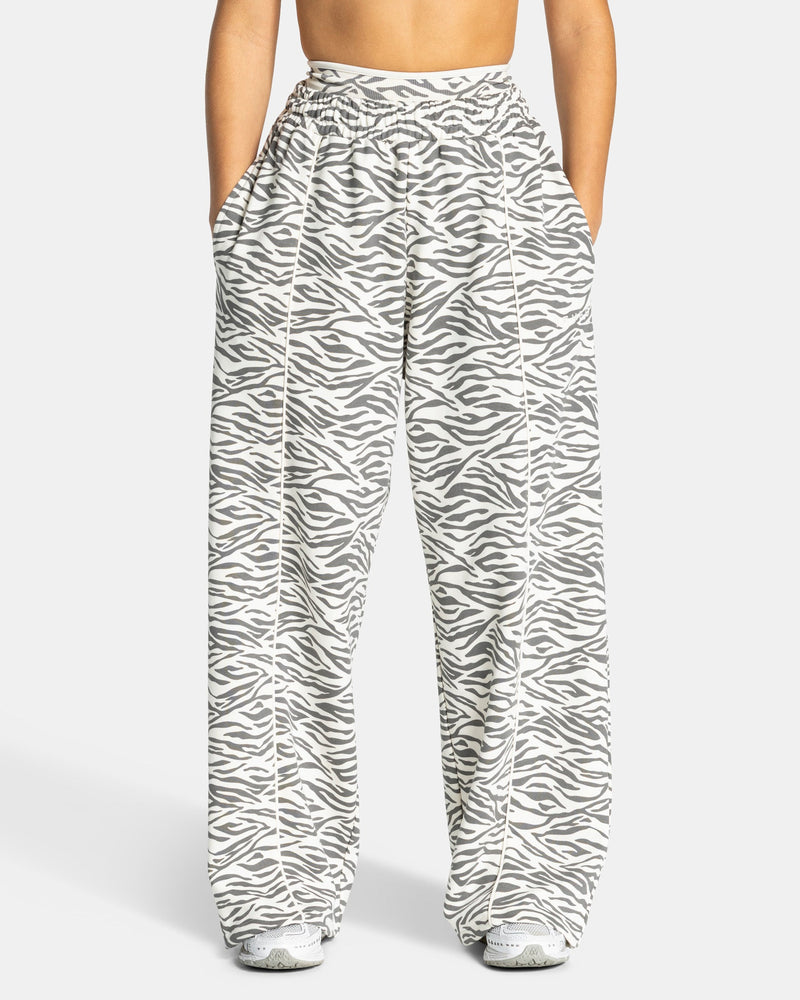 Contrastline Wide Leg Jogger "Zebra Off White"