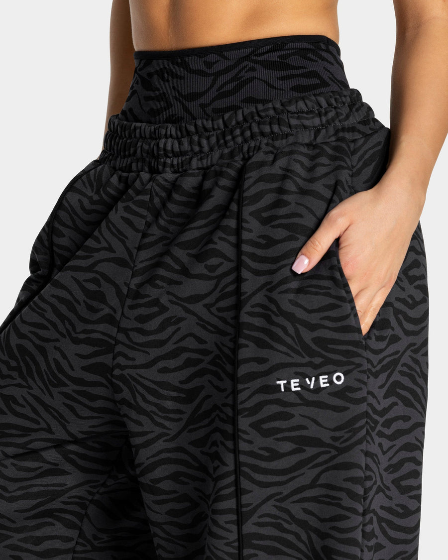 Contrastline Wide Leg Jogger "Zebra Schwarz"