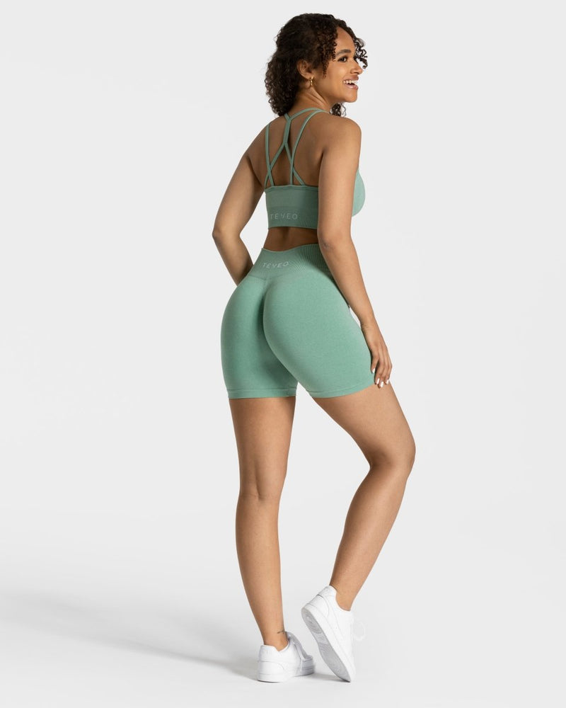 Timeless Scrunch Shorts "Salbei"